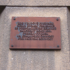 pamětní deska svépomoci