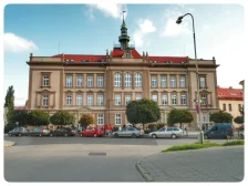 Volné pracovní místo na ZŠ Komenského