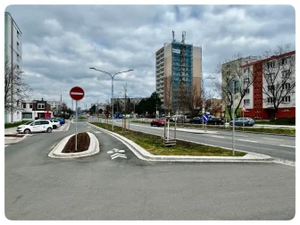 Nefunkční veřejné osvětlení v ulici Mostní v Lobečku